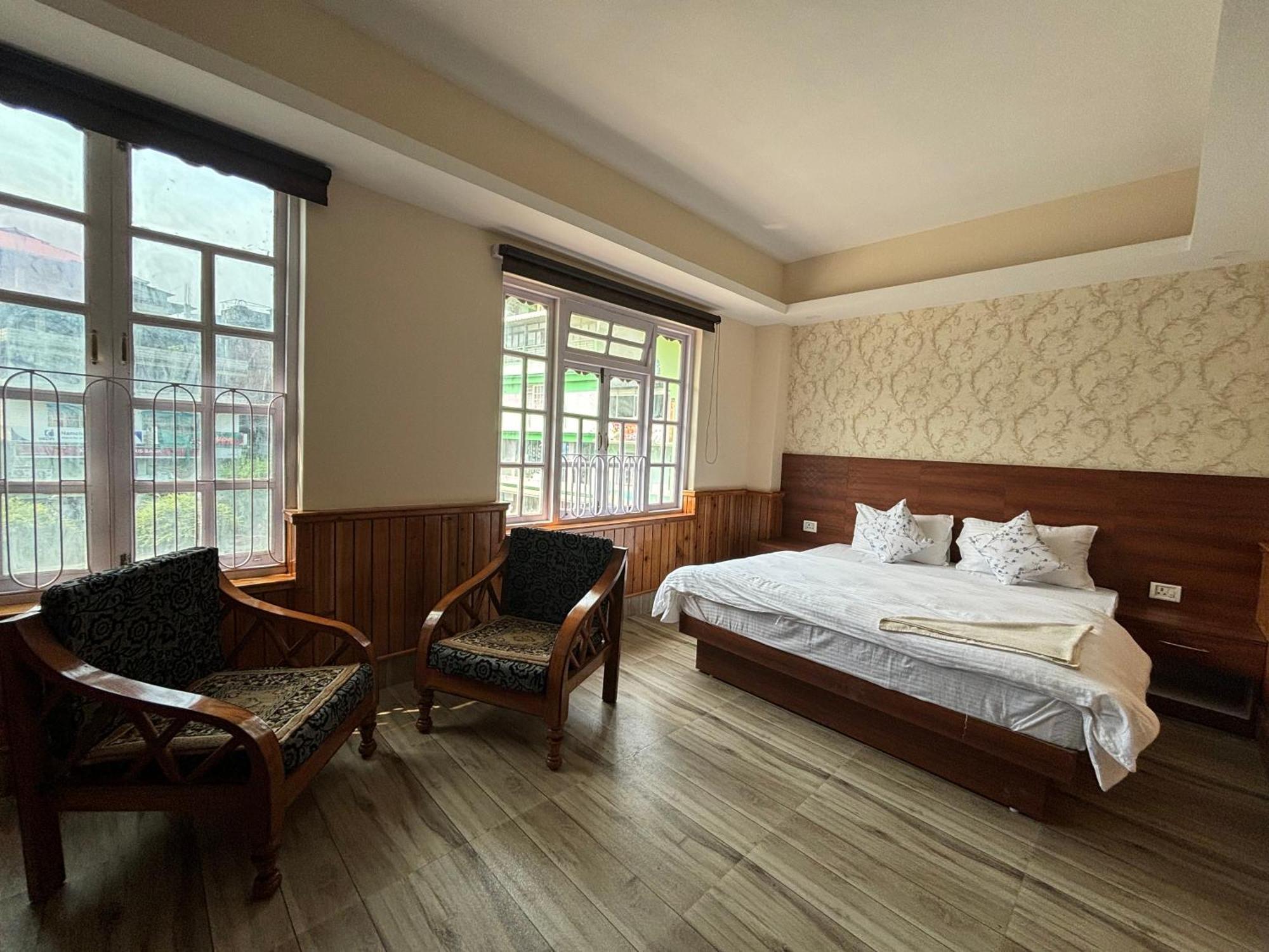 Hotel Zimkhang Delights Namchi Exterior foto