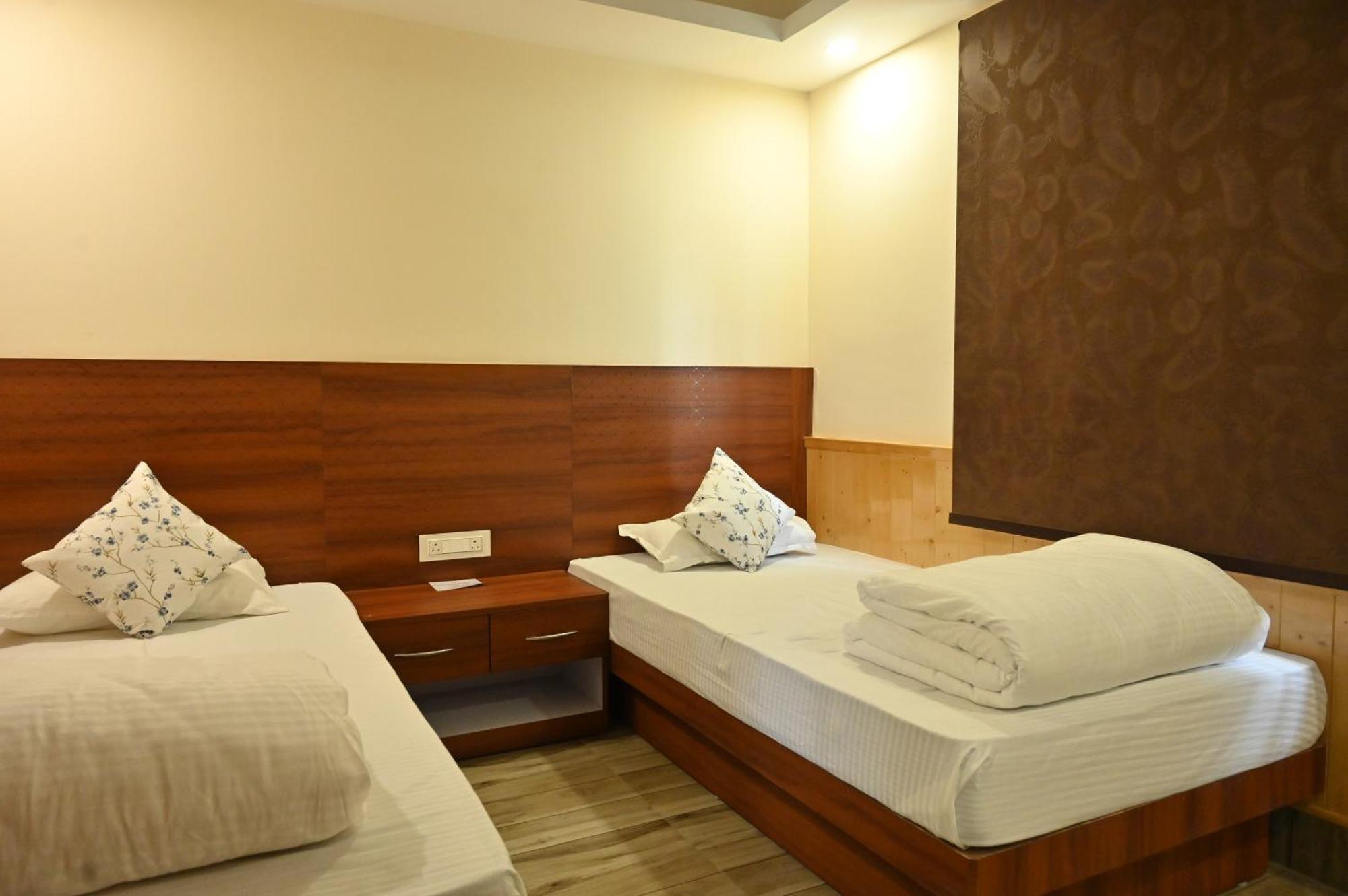 Hotel Zimkhang Delights Namchi Exterior foto